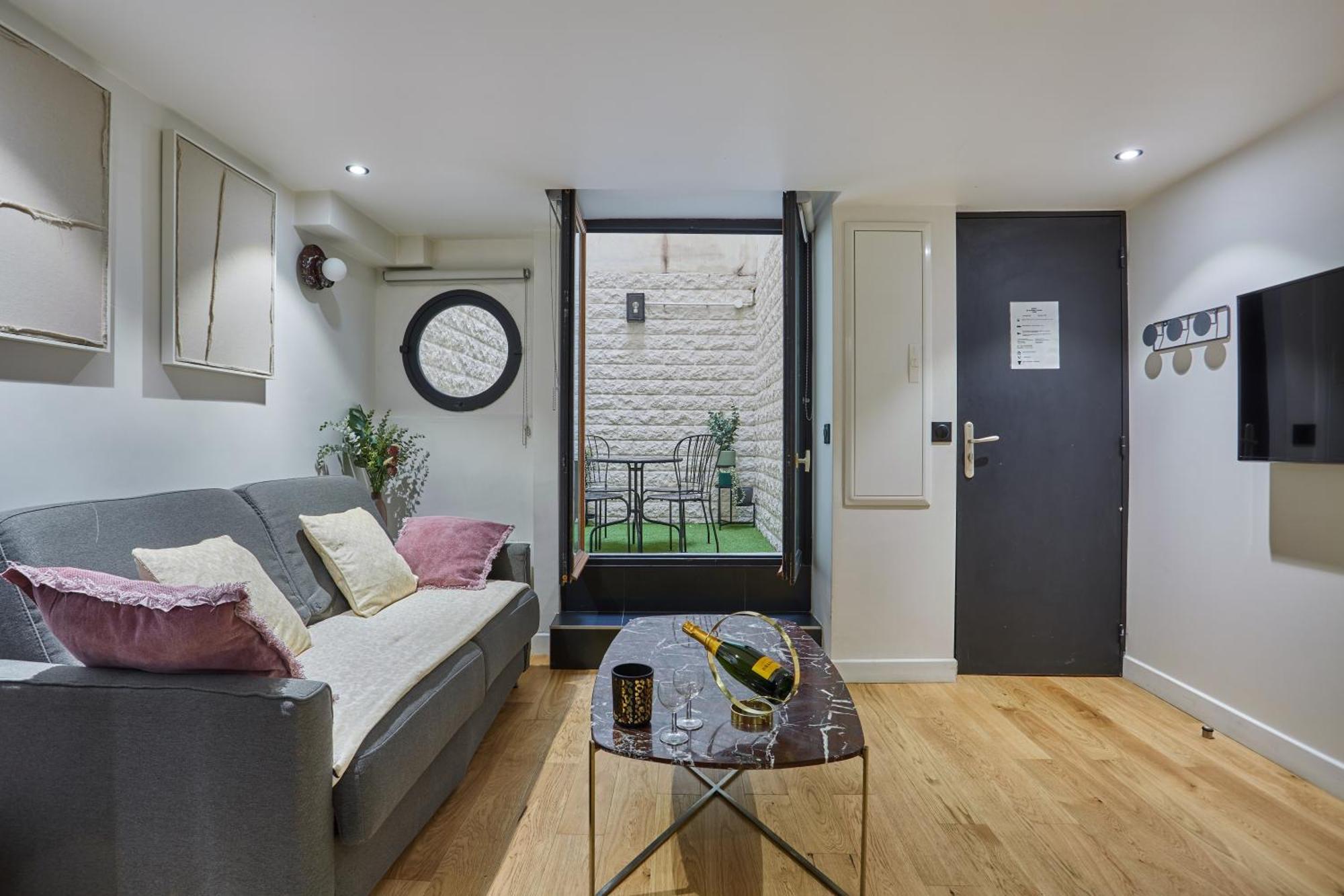 Sublime appartement St Honore  Paris Extérieur photo